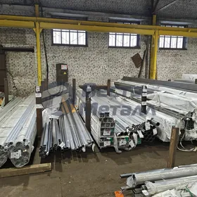 Труба профильная нержавеющая 100х80х4 AISI 304 (08Х18Н10) матовая